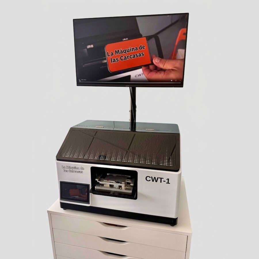 Cawow Desk CWT-1 instalada sobre un mueble, con una pantalla encima mostrando fundas impresas